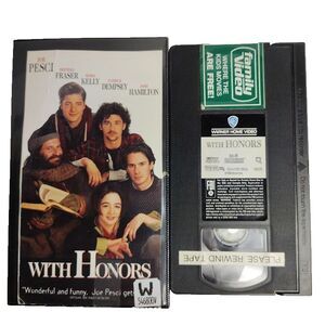 With Honors VHS Comedy Joe Pesci Brenden Fraser Moira Kelly Patrick Dempsy PG 13